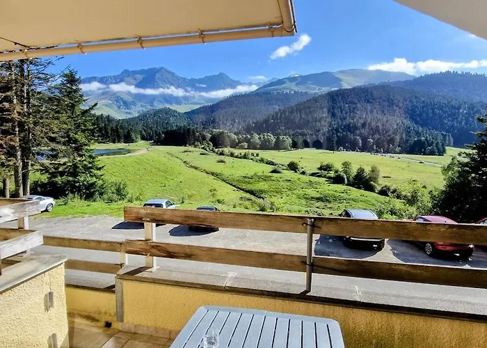 Au Petit Payolle - Type Sur Le De Payolle Campan