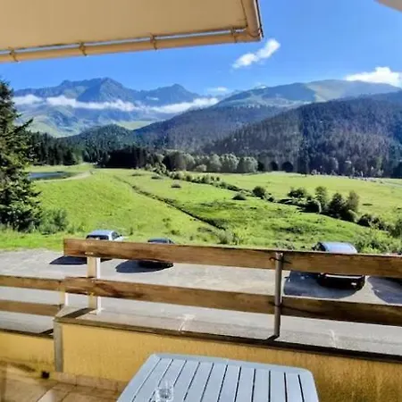 Au Petit Payolle - Type Chalet Sur Le Lac De Payolle *